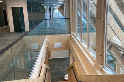 In the office section of the building there are about 600 workplaces. In the office section of the building there are about 600 workplaces.